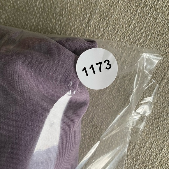 Lululemon Jacket Women’s 4 Sweatshirt Crop Purple Pullover - Picture 9 of 9